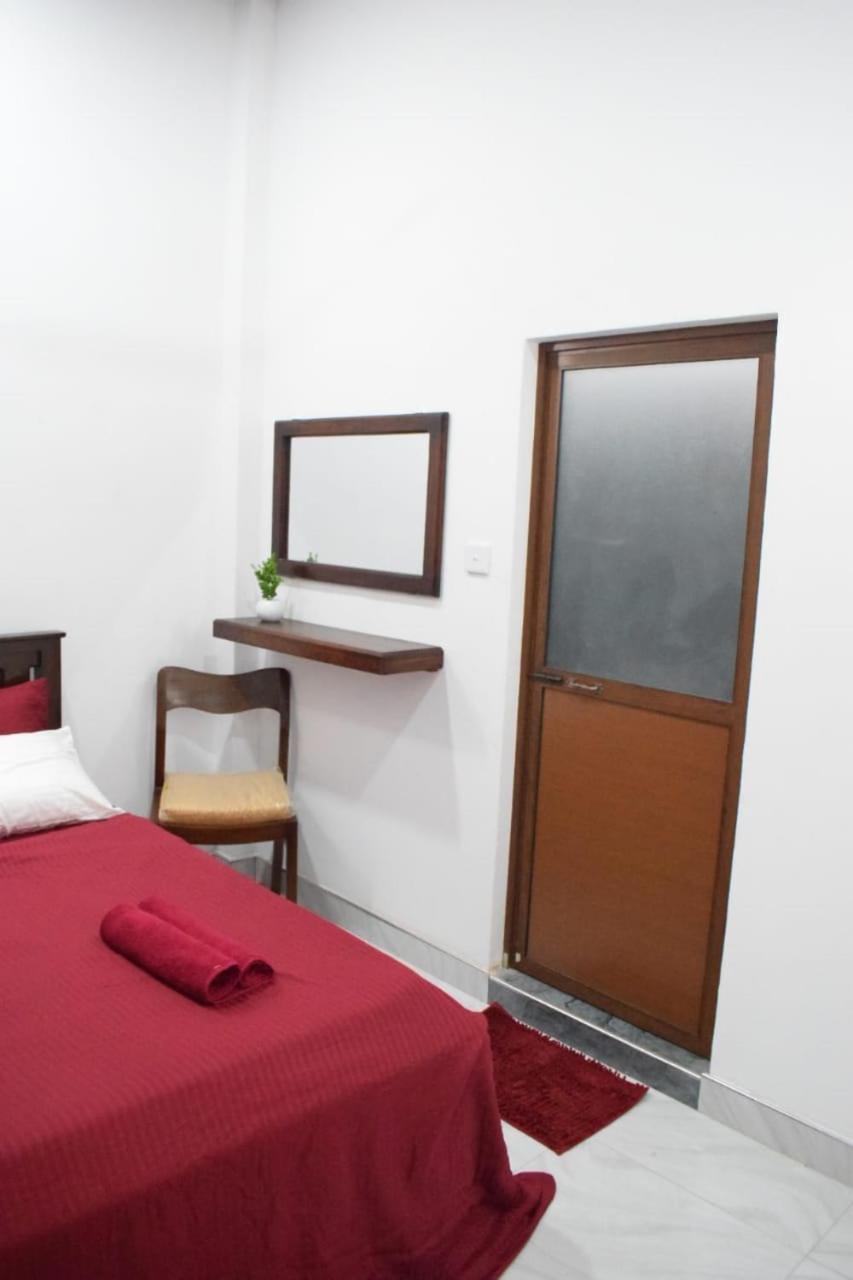 The Alexis'S Guest House Negombo Exterior photo
